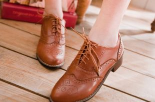 Best 15 Brown Wingtip Shoes Outfit Ideas for Women - FMag.c