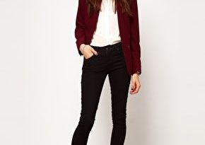 Agrandir ASOS - Blazer avec poche zippée | Burgundy blazer outfit .