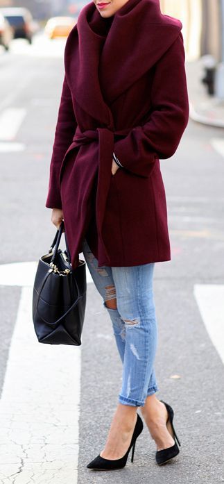 street #style fall / burgundy coat | Winter date night outfits .