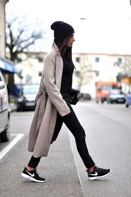 41 Cute and Stylish Outfit Ideas with Beanie in 2020 | Winter .