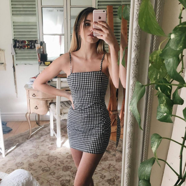 Little Checkered Dress - Chic Outfit Ideas That Prove Checkered .