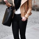 winter #fashion / faux fur scarf + leather | Fall outfits | How to .