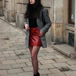 How to Wear Fishnet Tights with Class: Outfit Ideas - FMag.c