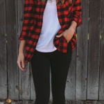 Street style with plaid and fleece lined leggings for women | Fall .