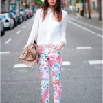 How to Style Floral Pants: Top 13 Outfit Ideas - FMag.c
