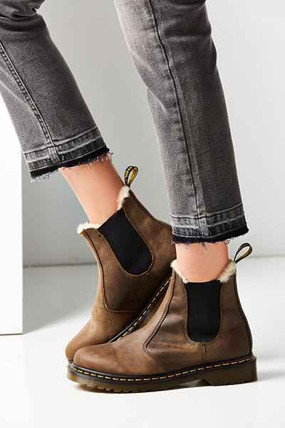 Dr. Martens Faux Fur-Lined Leonore Chelsea Boot - Urban Outfitters .