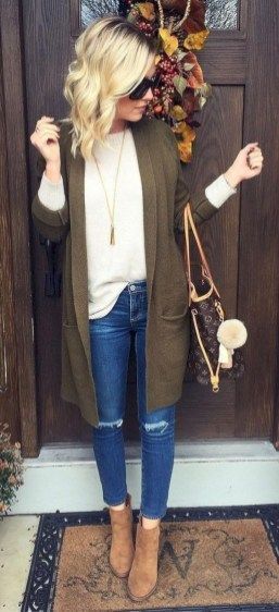 Top: White Long Sleeve Sweater, Green Cardigan 🔅 Bottom: Jeans .