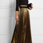 Pleated gold maxi skirt. … | Maxi skirt outfits, Fashion, Skirt .