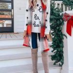 30 Holiday Outfit Ideas - Women's Fashi