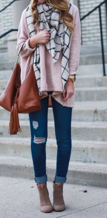 32 Cheap Sweater Outfit Ideas for Women | Winter dress outfits .