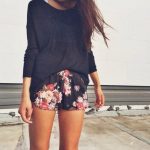 15 Best Ways on How to Style Chiffon Shorts - FMag.c