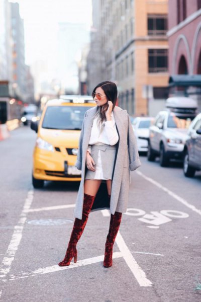 14 Best Tips on How to Style Velvet Boots - FMag.c