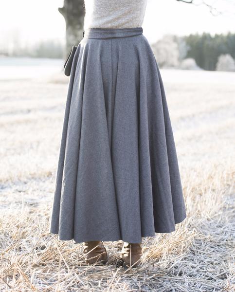 MATHILDE Viking Skirt Grey Wool – Hovden Formal Farm We