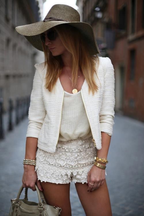 20 Style Tips On How To Wear Lace Shorts | Fashion, Style, Short .