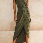 37 Cheap Maxi Dress Outfit Ideas for Fall | Maxi dress with .