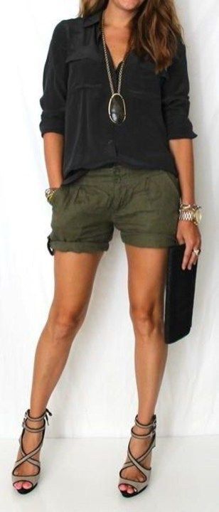 Jogger Shorts Outfit Ideas for Women