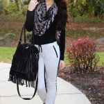21 Women Outfits With Jogger Pants - Styleohol