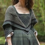 Outlander Claire Outfit clothes I want to knit this fabulous shawl .