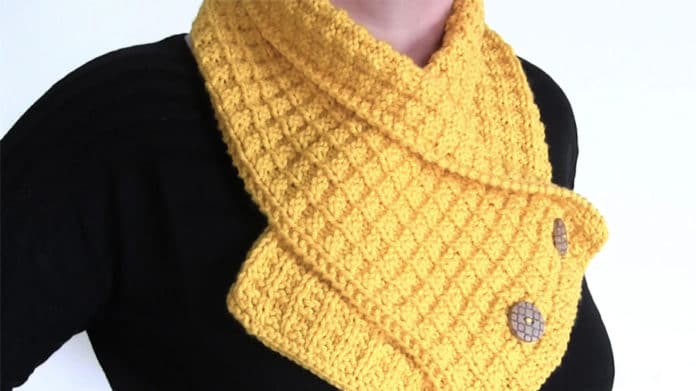 Waffle Neck Warmer Scarf Knitting Pattern | Studio Kn