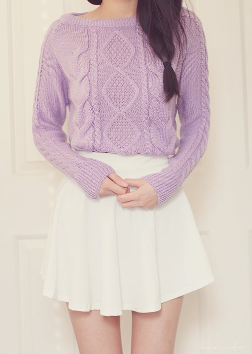 How to Wear Lavender Sweater: 15 Best Outfit Ideas for Women .