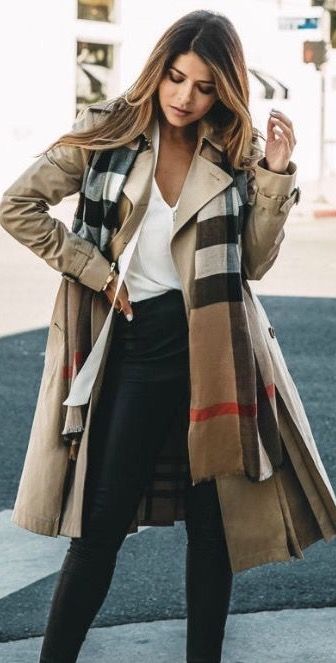 Burberry trench coat Supernatural Style | https://styletrendsblog .