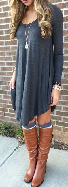 30 Days of Outfit Ideas: How to Style a T-Shirt Dress - Nada .