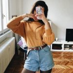 90s outfit | mom shorts | mom jeans | high waisted shorts | ootd .
