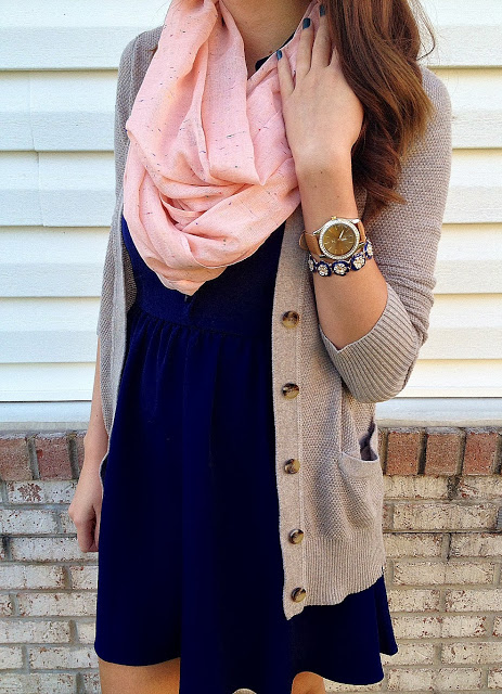 navy blue dress, cream caridgan, pink infinity scarf... Perfect .