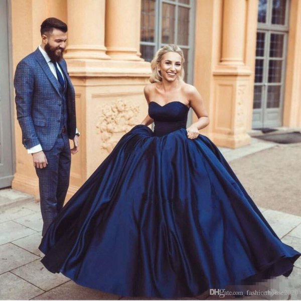 Navy Blue Gown Outfit Ideas
  for Women