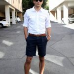 Ray ban + white shirt + navy blue shorts + boat shoes = perfect .
