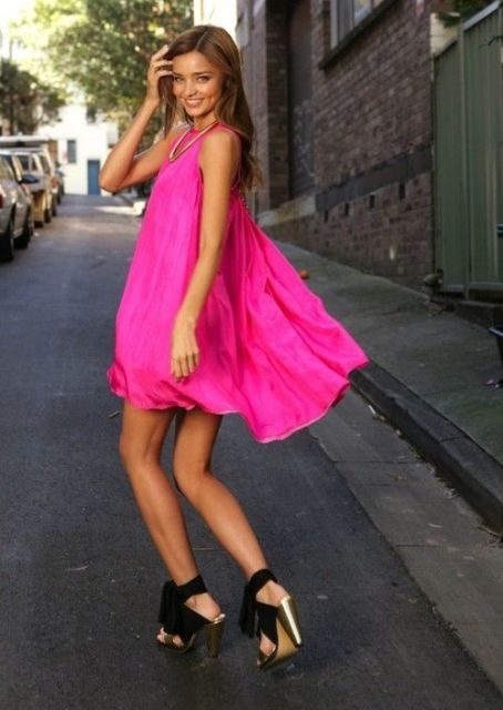 Neon Pink Dress Outfit Ideas
