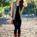 15 Casual & Stylish Olive Green Vest Outfit Ideas for Women - FMag.c