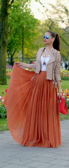 30 Best orange skirt outfit images | Orange skirt outfit, Fashion .
