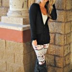 24 Casual Leggings Outfit Ideas You'll Look Awesome In | Patterned .