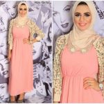 peach maxi dress | Casual hijab outfit, Hijabi fashion, Peach maxi .