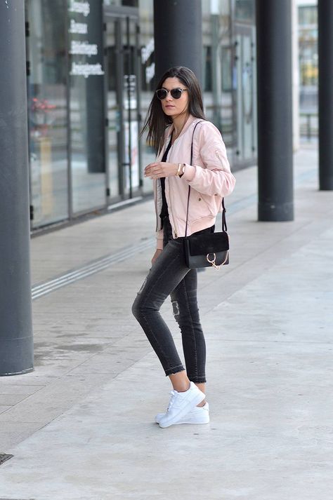 Federica L. wears the bomber jacket trend in a pretty shade of .