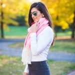 Oversized Pink Scarf | Spring outfits women casual, Womens_fashion .