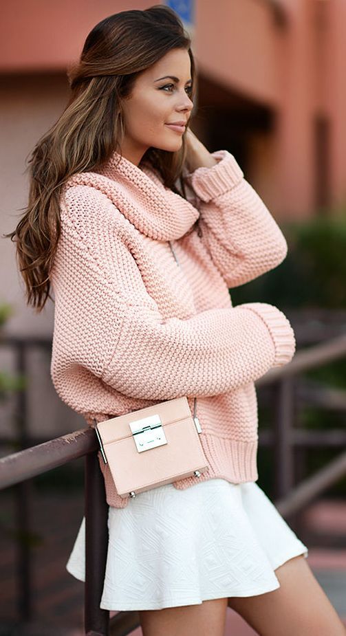 20 Light Sweater Styles to Pop up Your Looks | Fashion, Sweater .