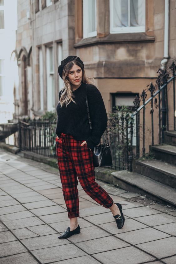 Red Plaid Pants: Chic and Grunge Outfit Ideas - FMag.c