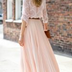 16 Beautiful Maxi Skirt Outfits for Summer - crazyfor