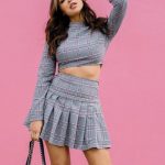 27 Cutest Outfit Ideas with Mini Skirt - Hi Giggl