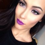 Another trend, violet lip, with beautiful light smokey eyes .