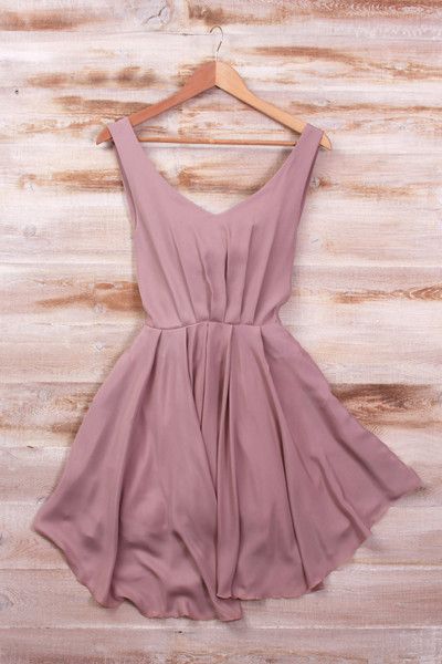 Love this simple dress! | Mauve dre