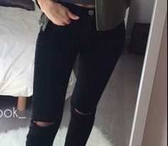 56 Best Ripped Jeans Outfit Ideas images | Cute outfits, Clothes .