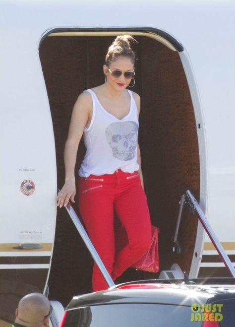 Jennifer Lopez wearing J Brand Zoey Skinny Jeans Hermes Birkin in .