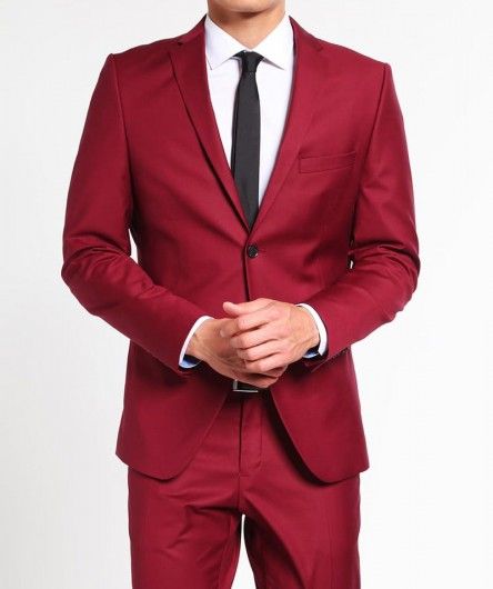 Slim Fit Mens Red Suit | avail this Red Slim Fit Suit at finest .