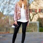 How to Wear Sequin Blazer: 15 Amazing Outfit Ideas - FMag.c