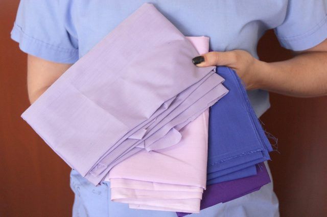 How to Make Scrub Uniforms for Nurses (with Pictures) | eHow .