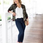 How to Wear Gold Sequin Jacket: 13 Amazing Outfit Ideas - FMag.c