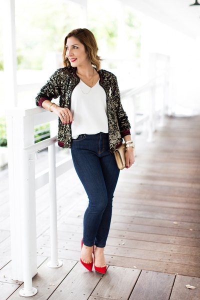 How to Wear Gold Sequin Jacket: 13 Amazing Outfit Ideas - FMag.c